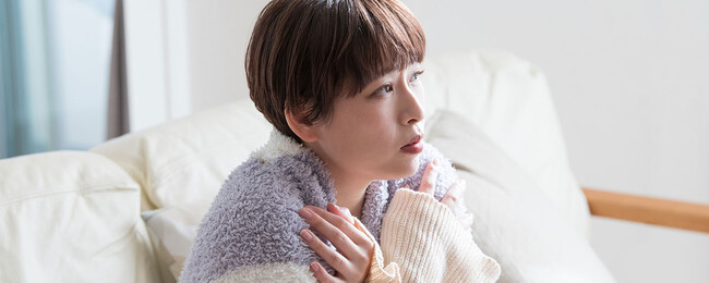 「普段肩がこる」73%、さらに「寒い季節のほうが肩がこると感じる」61%…寒い時期に食べたくなる「辛い料理」と「肩こり」の意外な関係を漢方＆薬膳アドバイザーが解説！